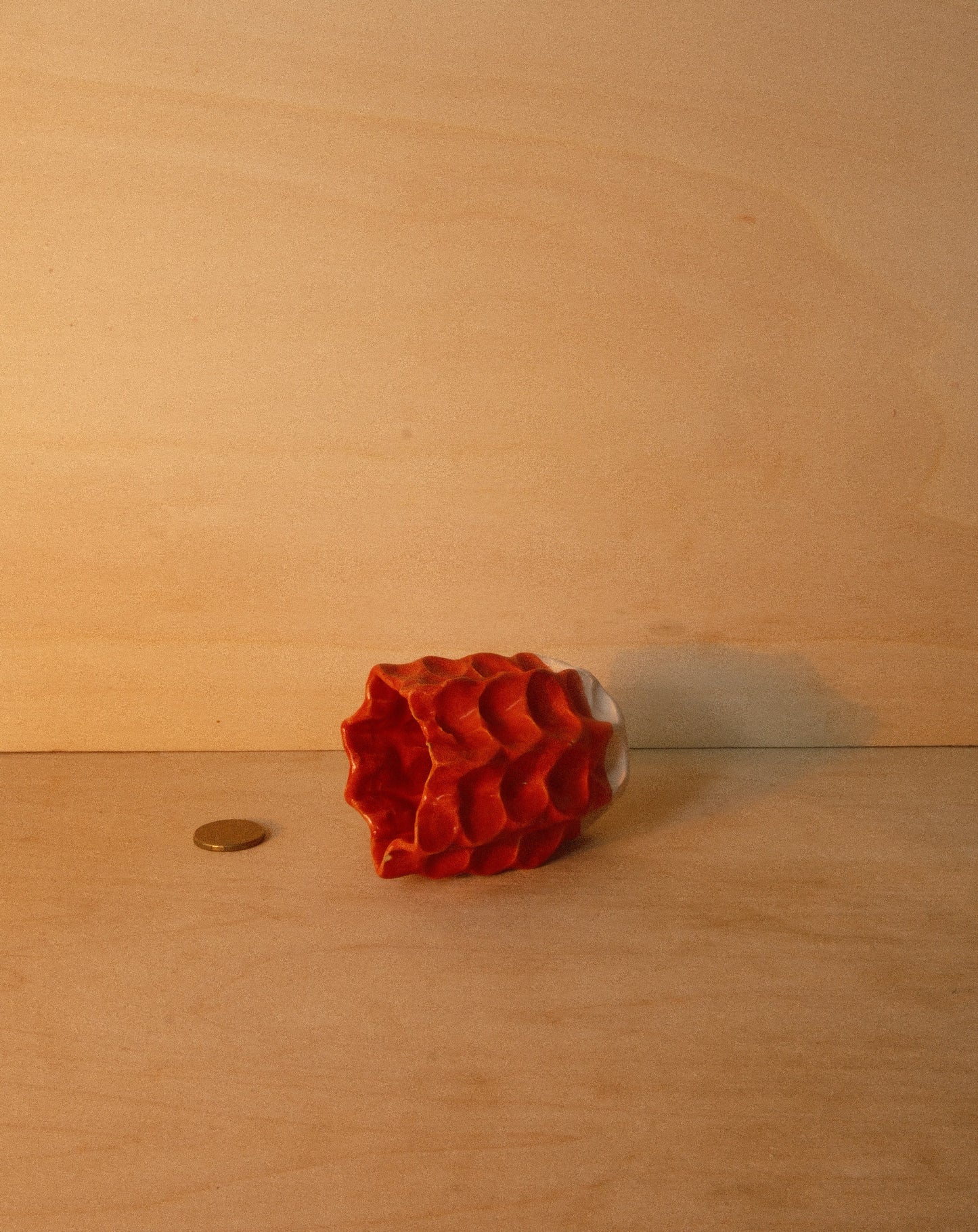 RED MOREL VASE 001