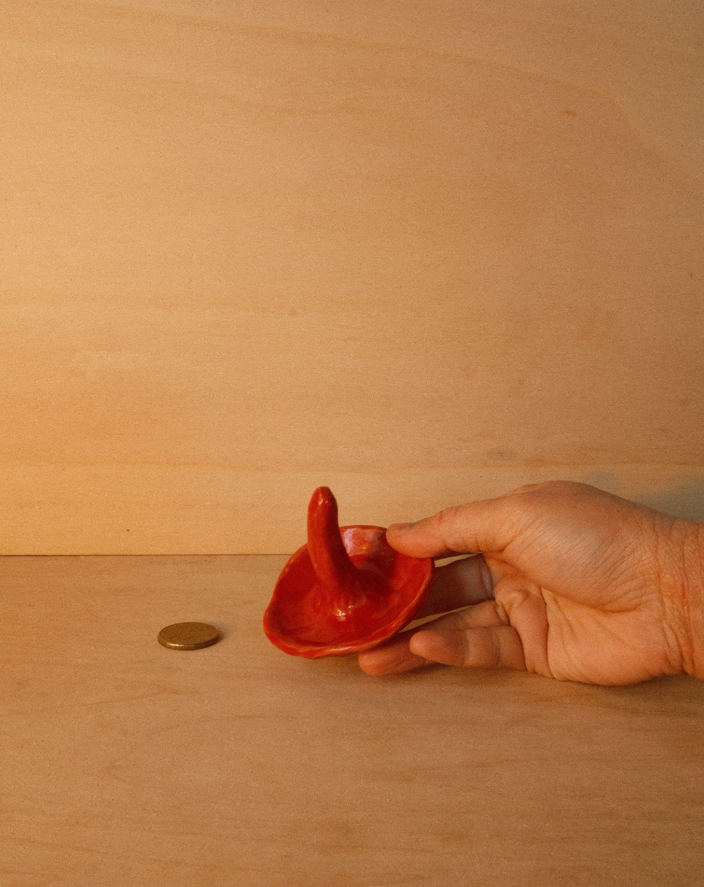 RED SHROOM RING DISH 001