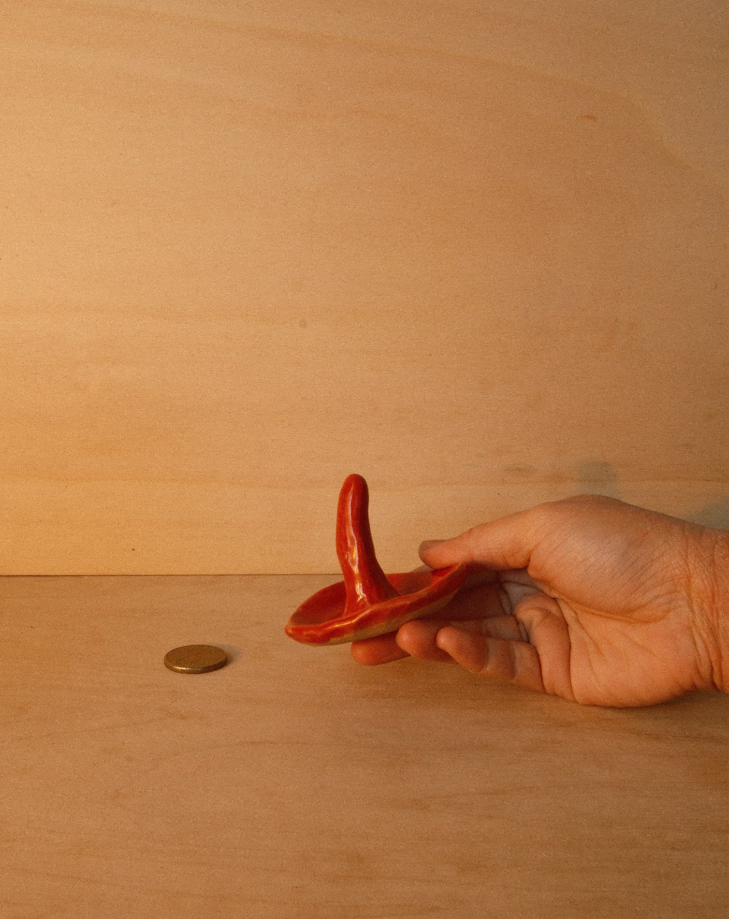 RED SHROOM RING DISH 001