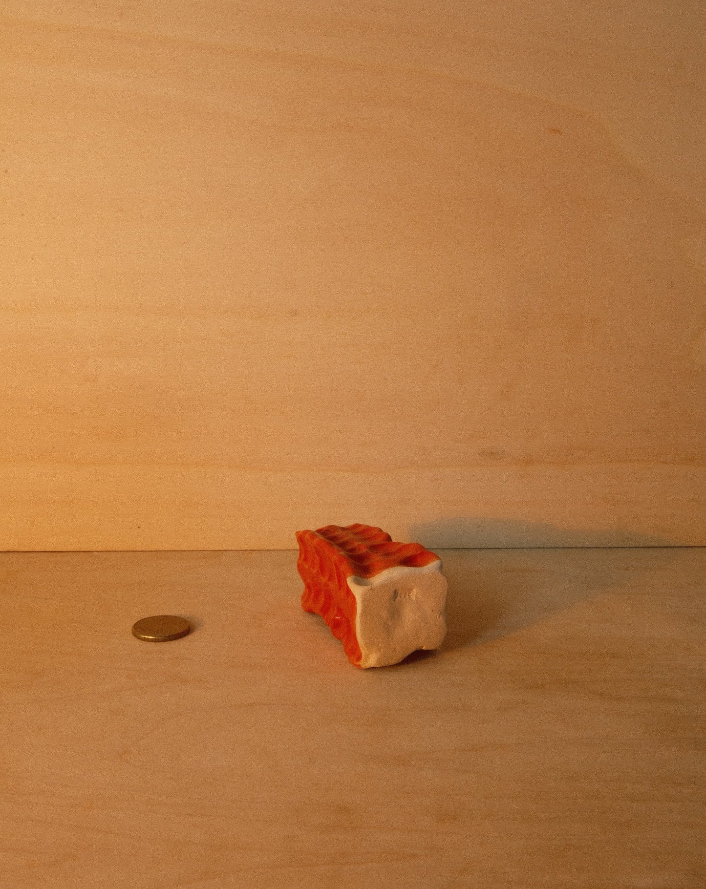 RED MOREL VASE 002