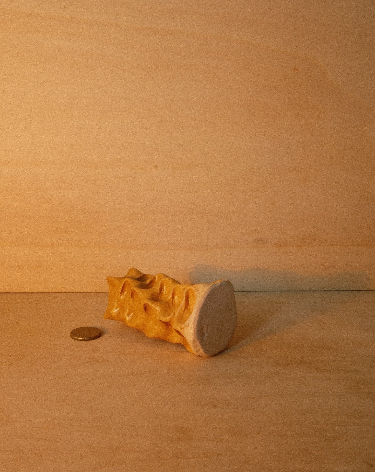 HONEY MOREL VASE 001