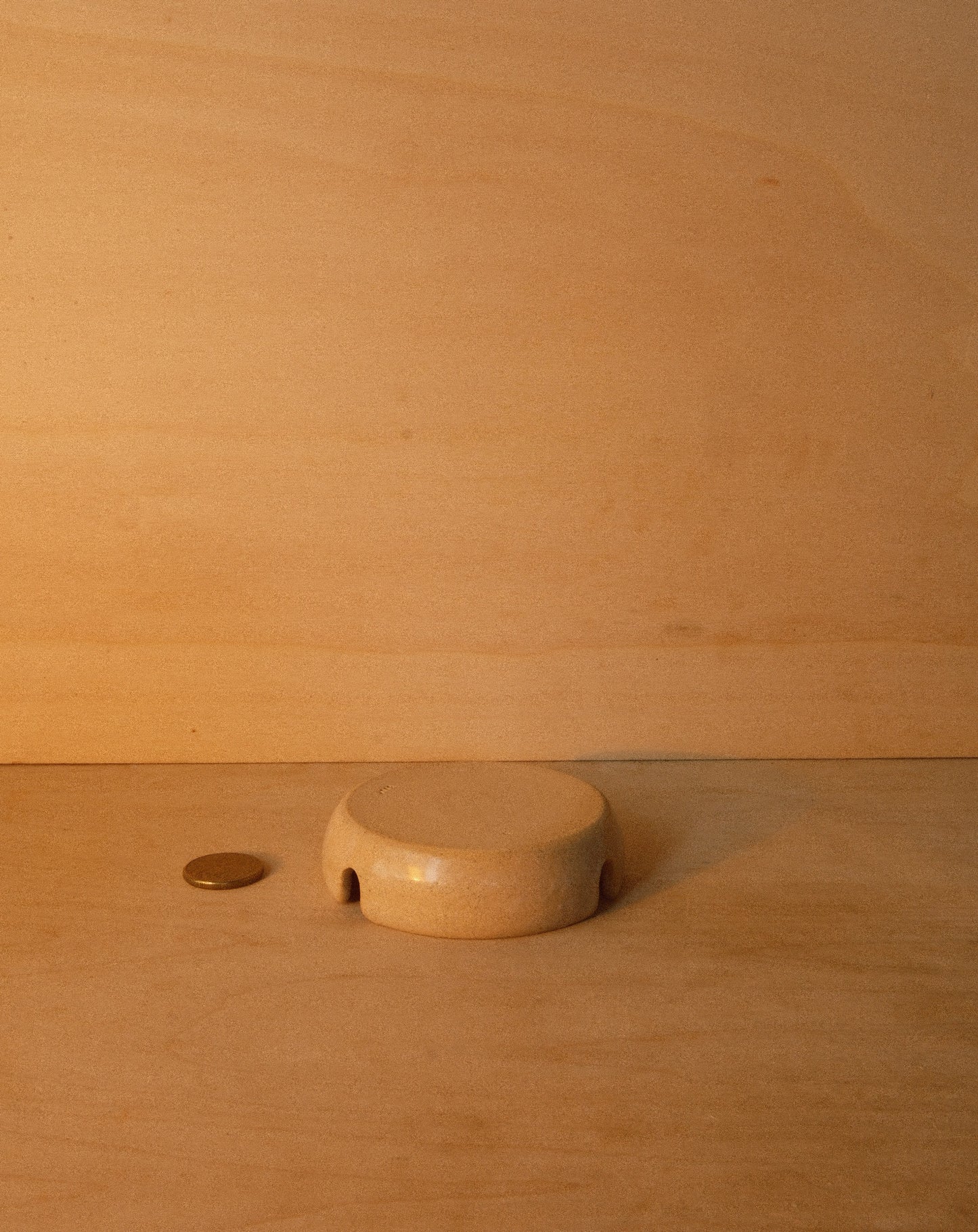 DUSK ASHTRAY 001