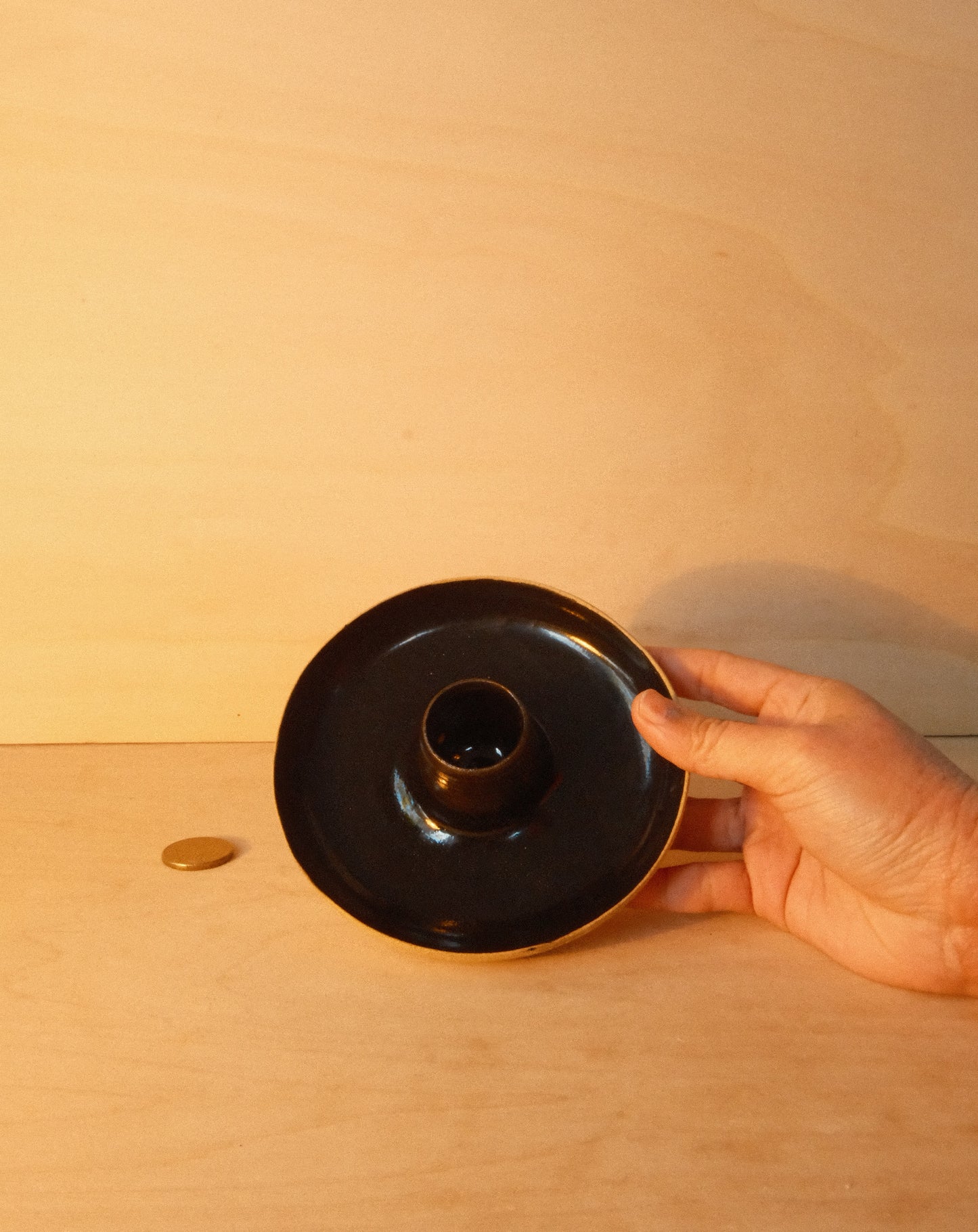 BLACK INCENSE DISH 002