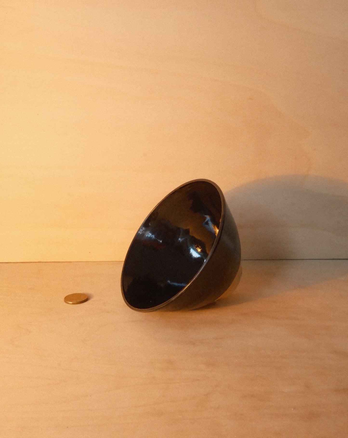 BLACK BOWL 001