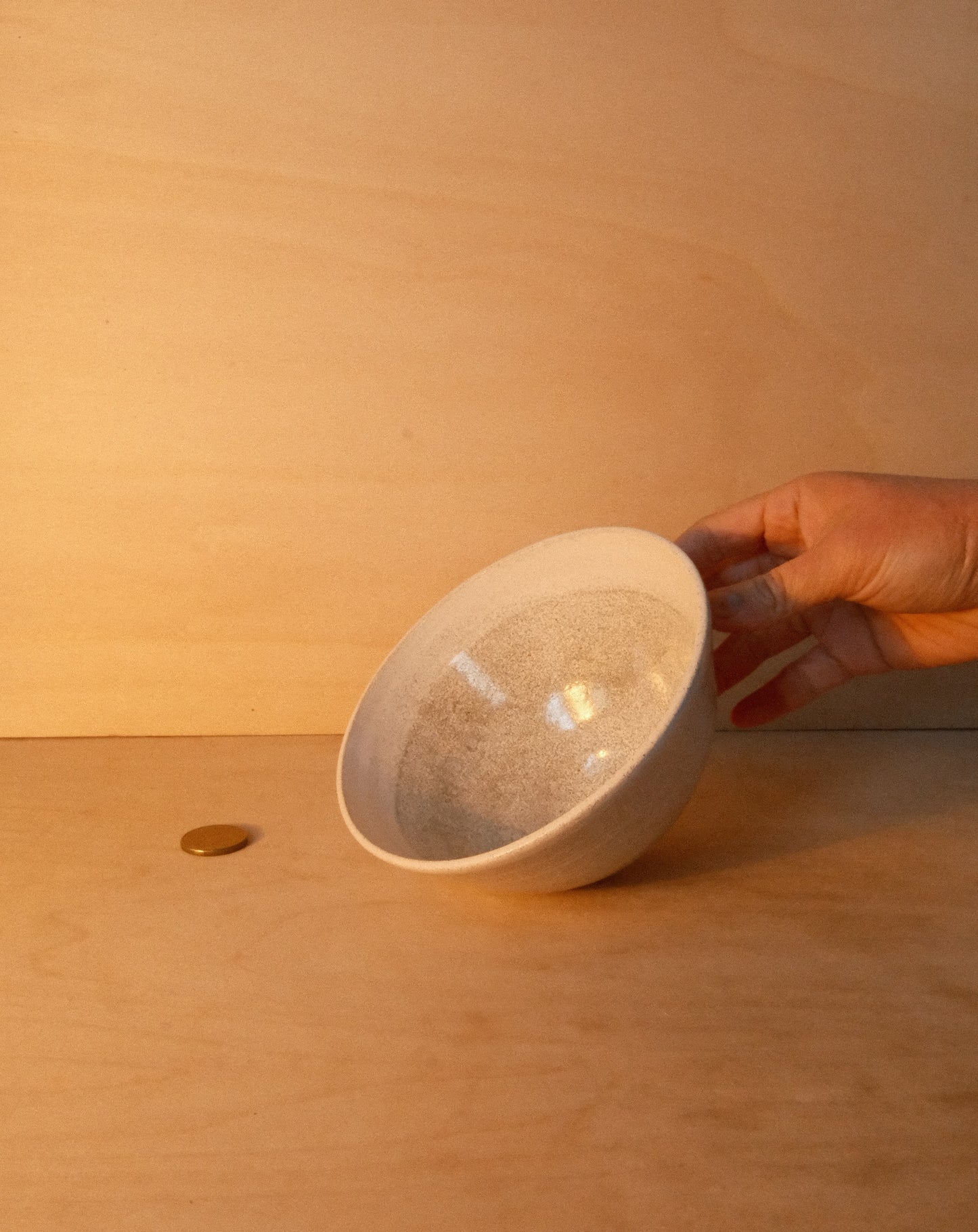 WHITE BOWL 001