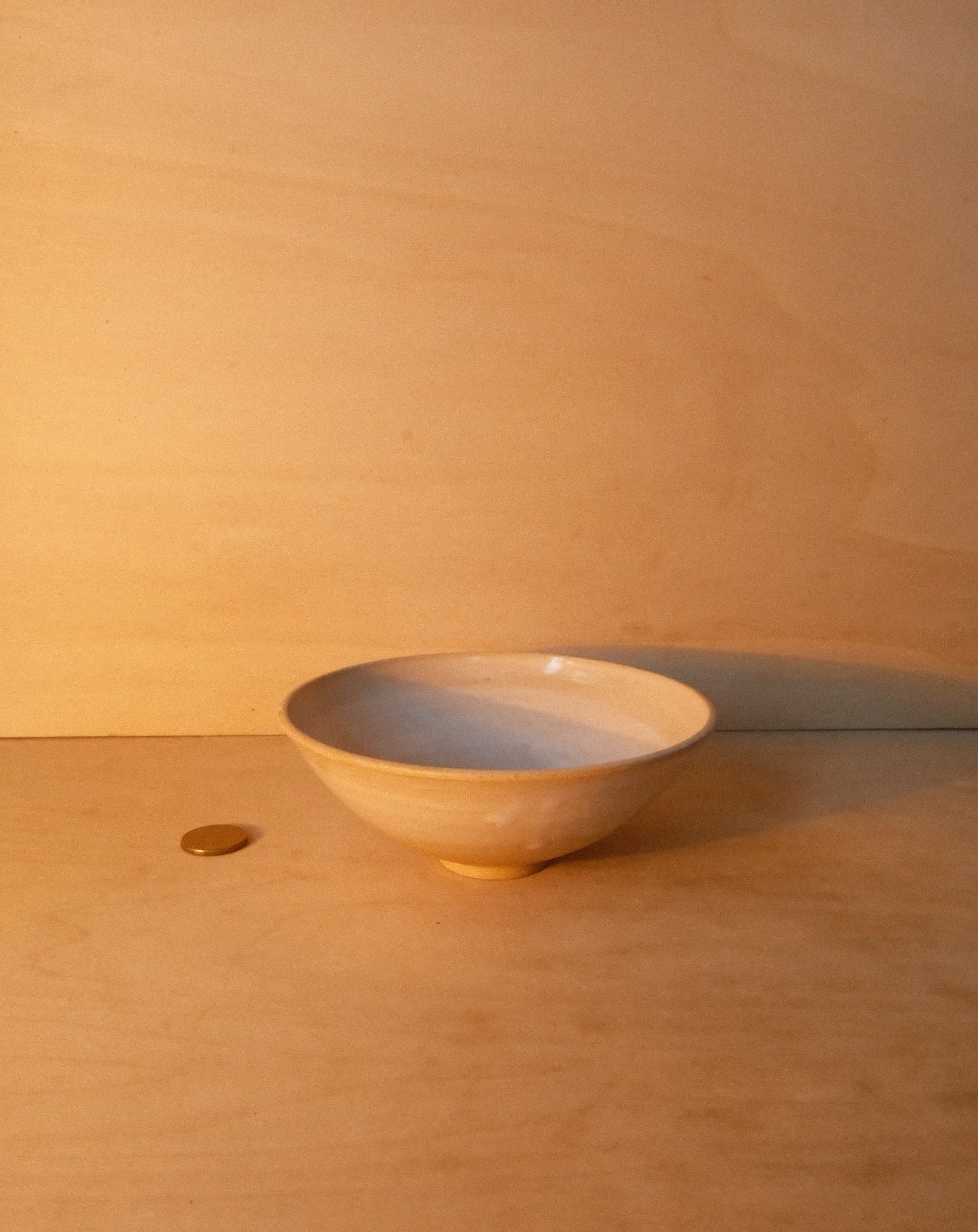 WHITE BOWL 002