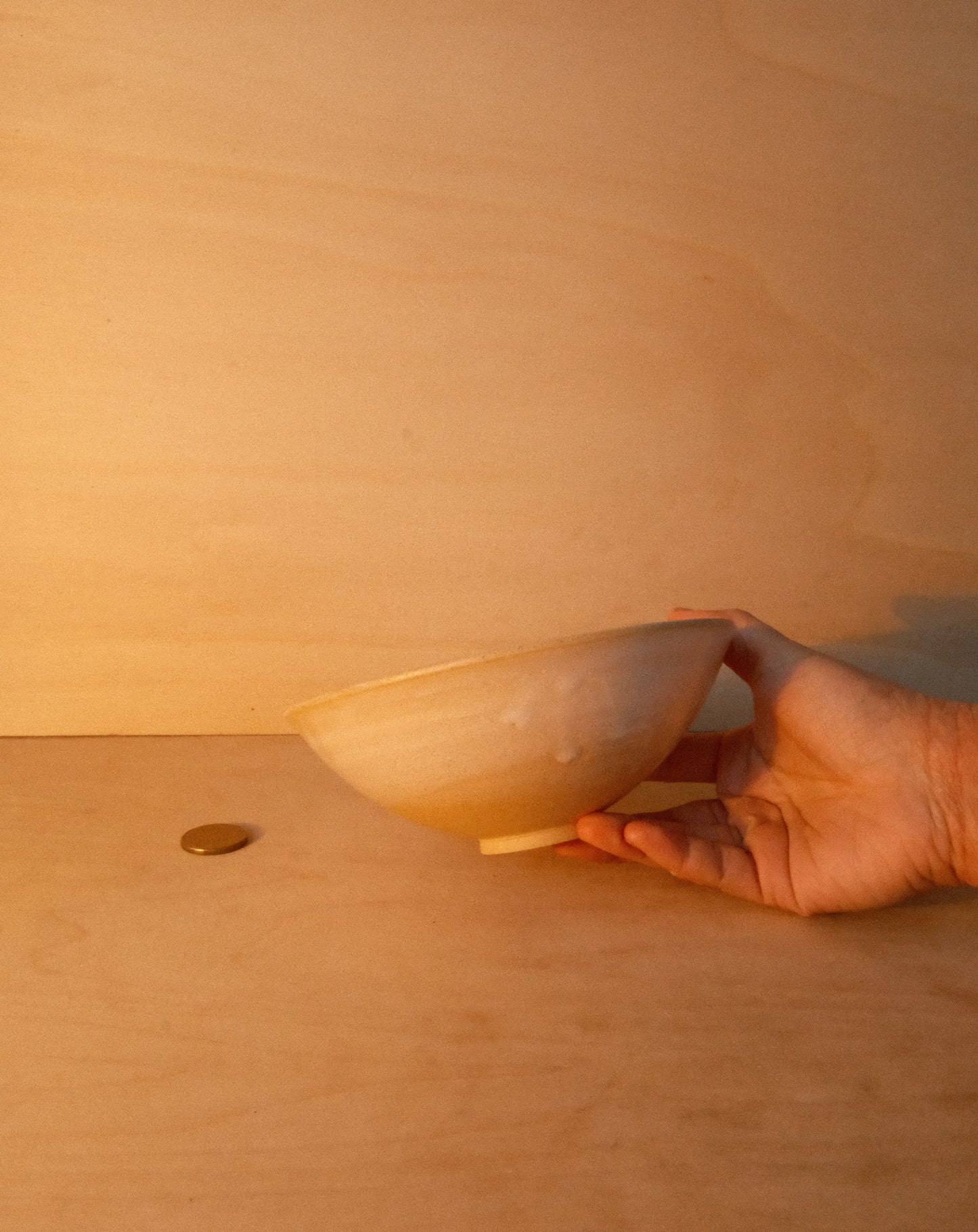 WHITE BOWL 002