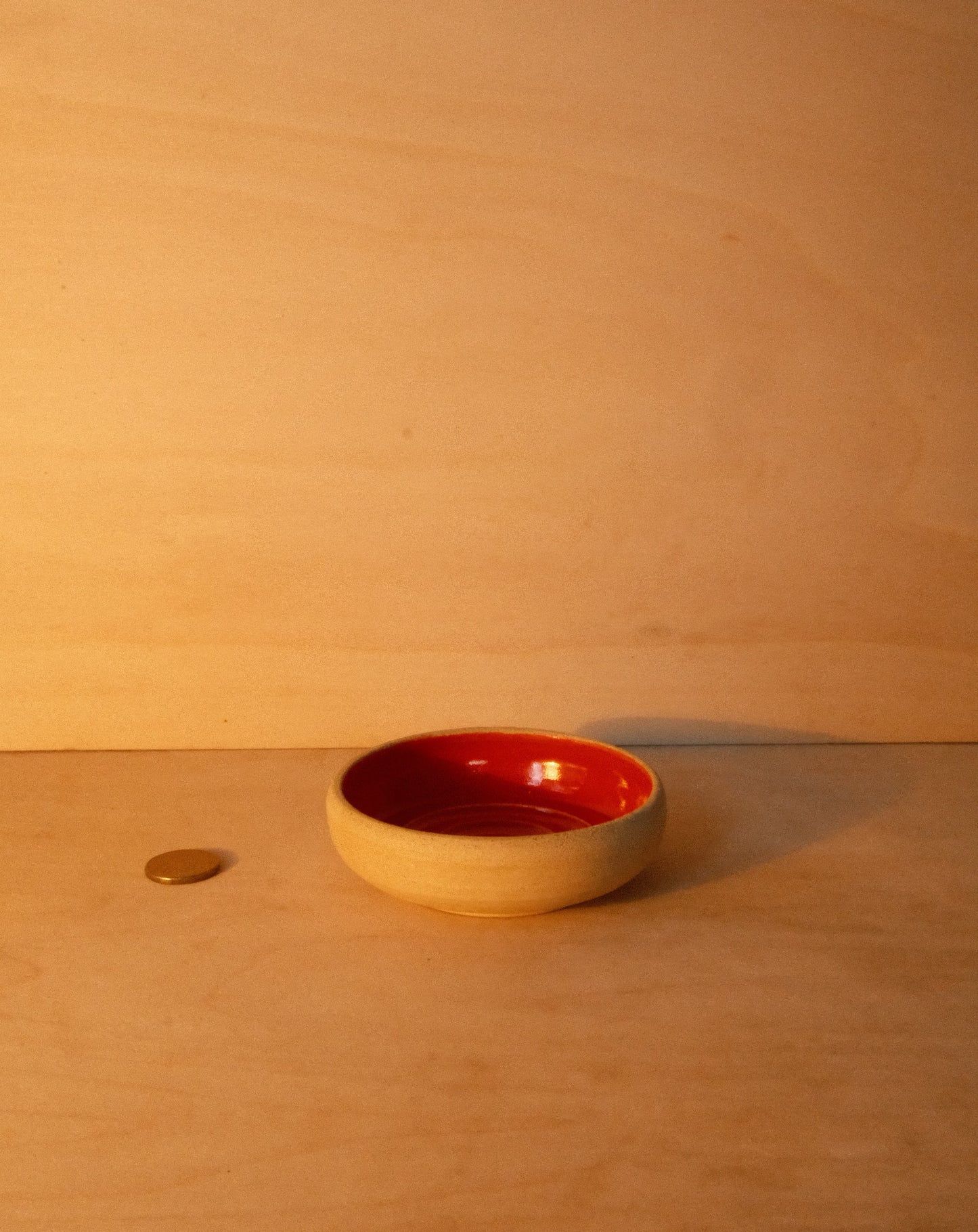 RED DISH 001