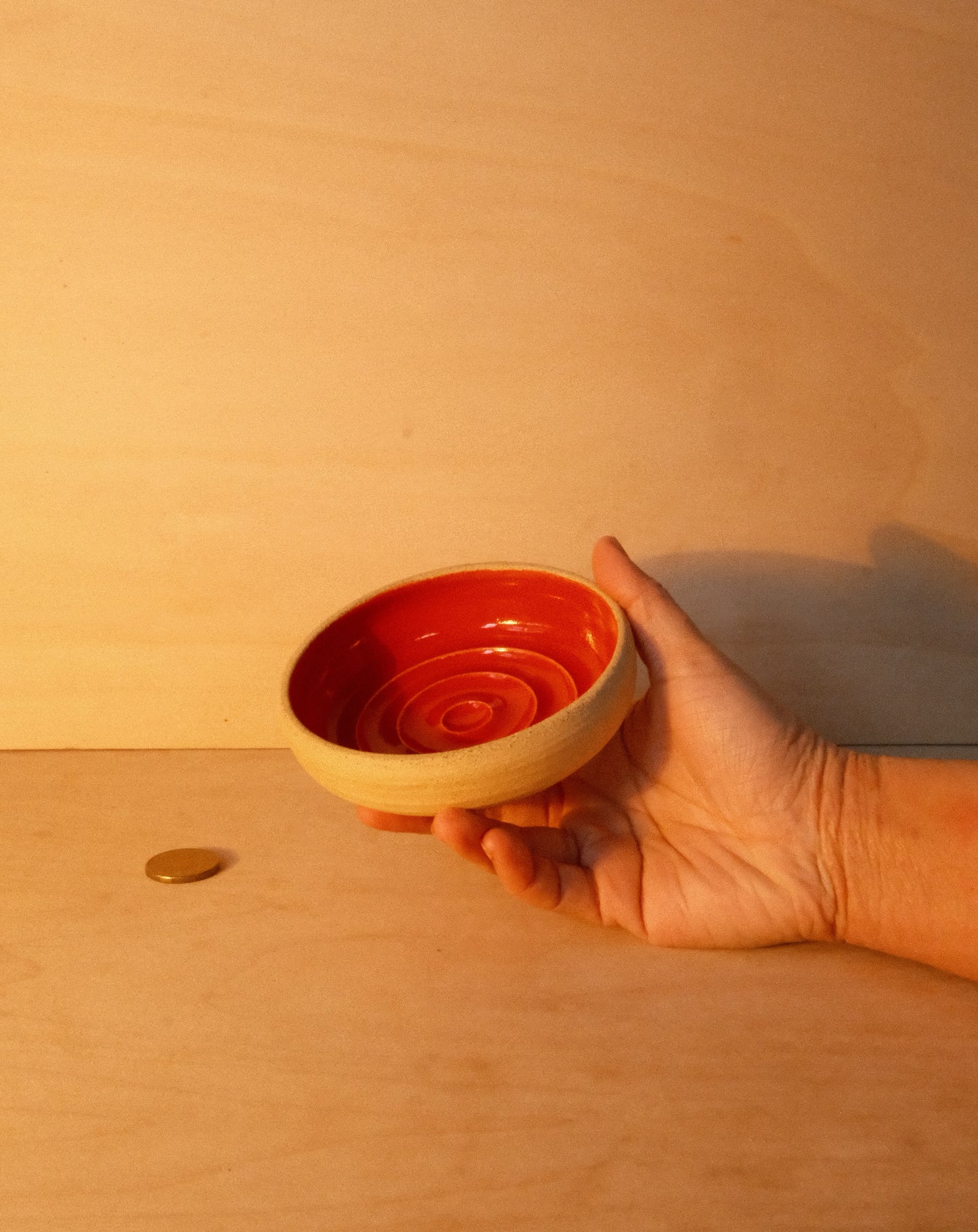 RED DISH 001