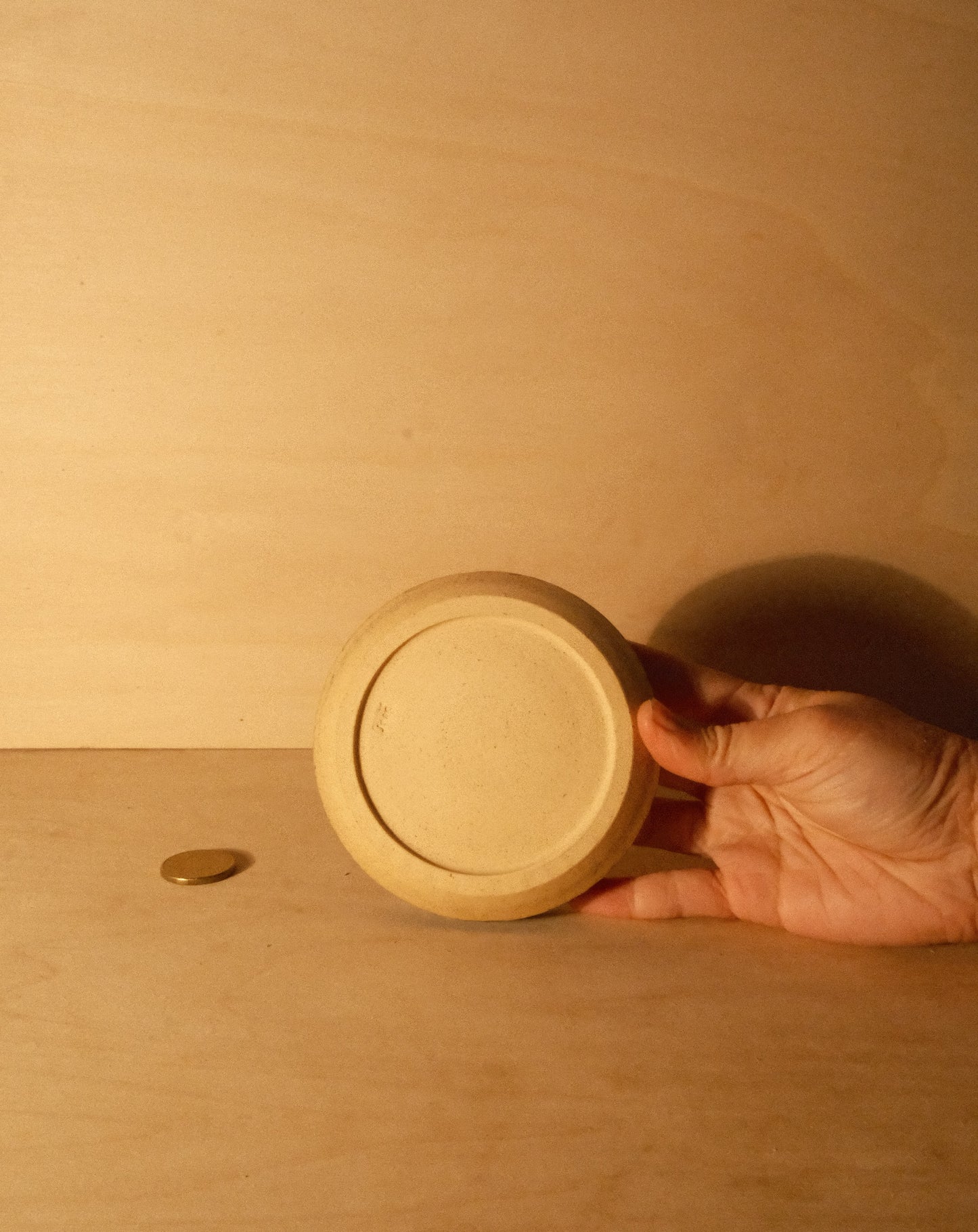 BLACK ASHTRAY 004