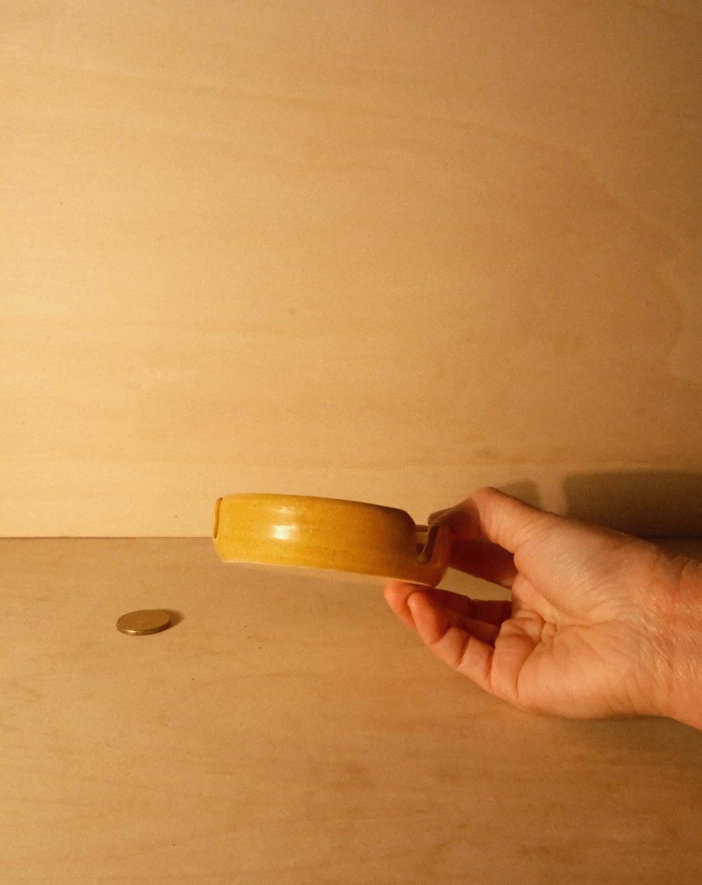 HONEY ASHTRAY 001