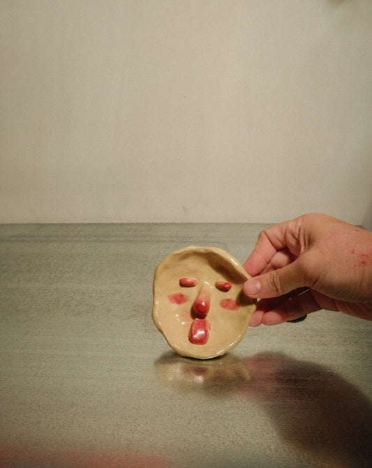 TONGUE OUT TRINKET DISH