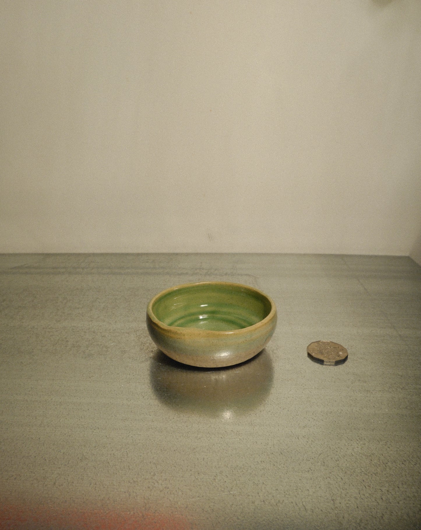 WHITE GREEN LOW BOWL