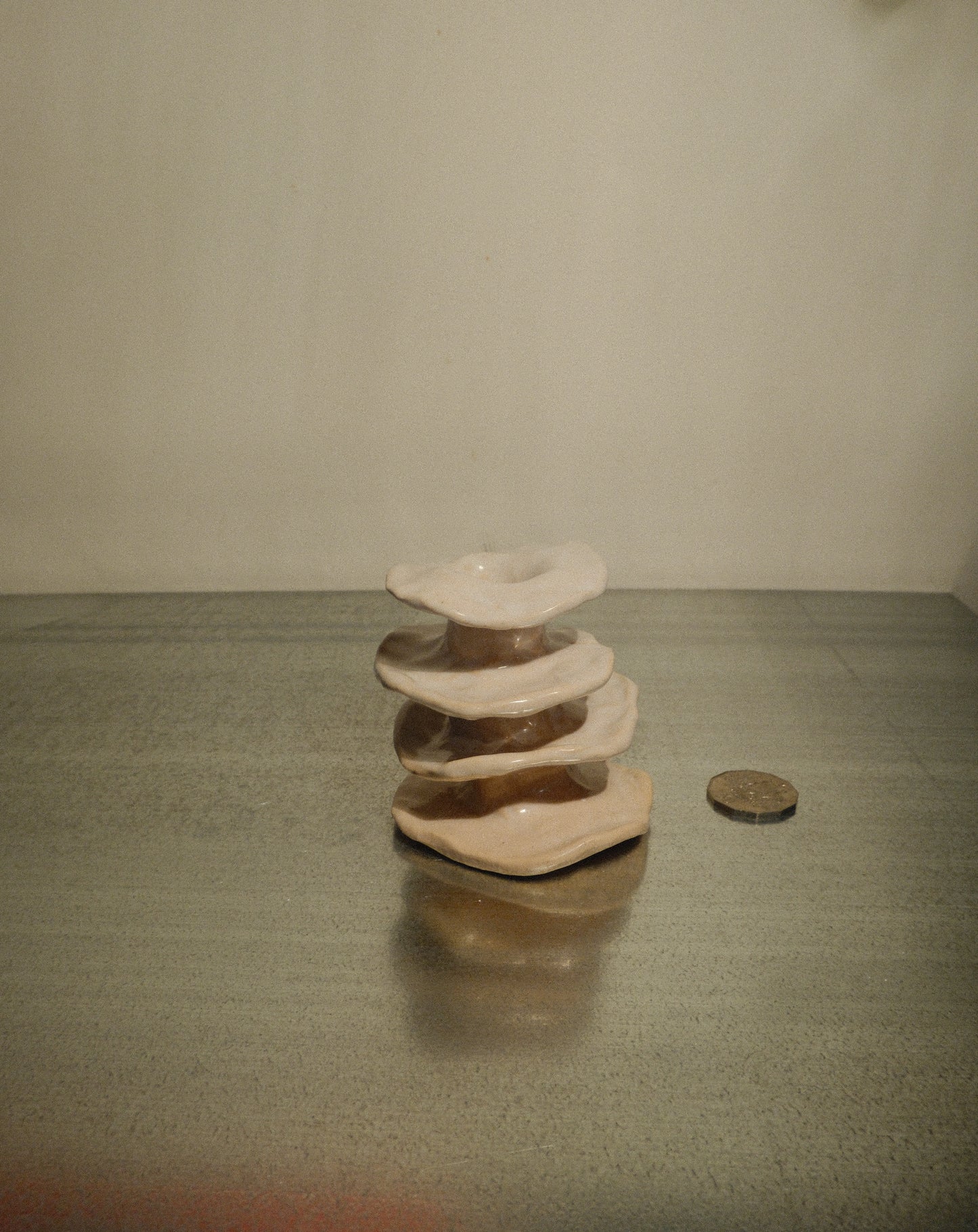 WHITE FUNGI CANDLE HOLDER