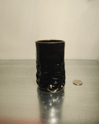 BLACK MOREL VASE 001
