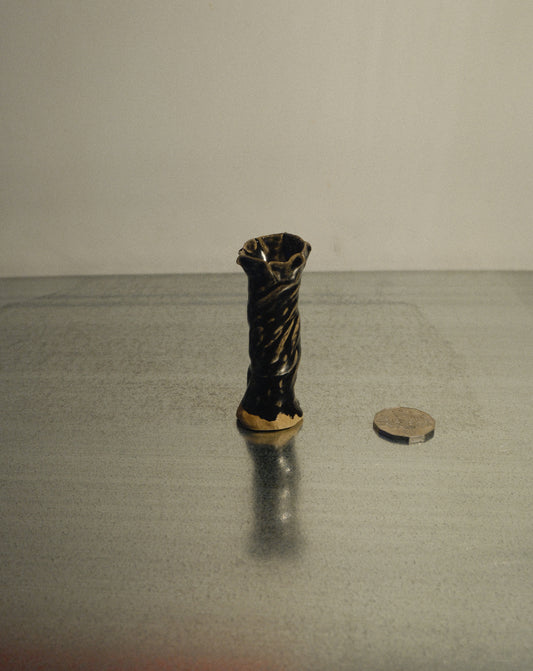 GLOSSY BLACK CANDLE VASE