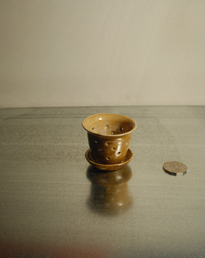 TEA STRAINER SAUCER SET