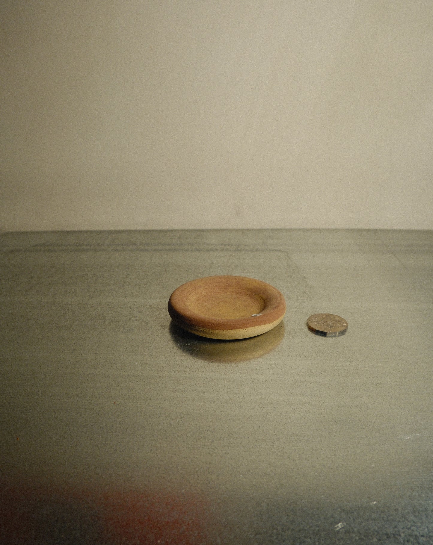 ANTIQUE BUBBLE PLATE