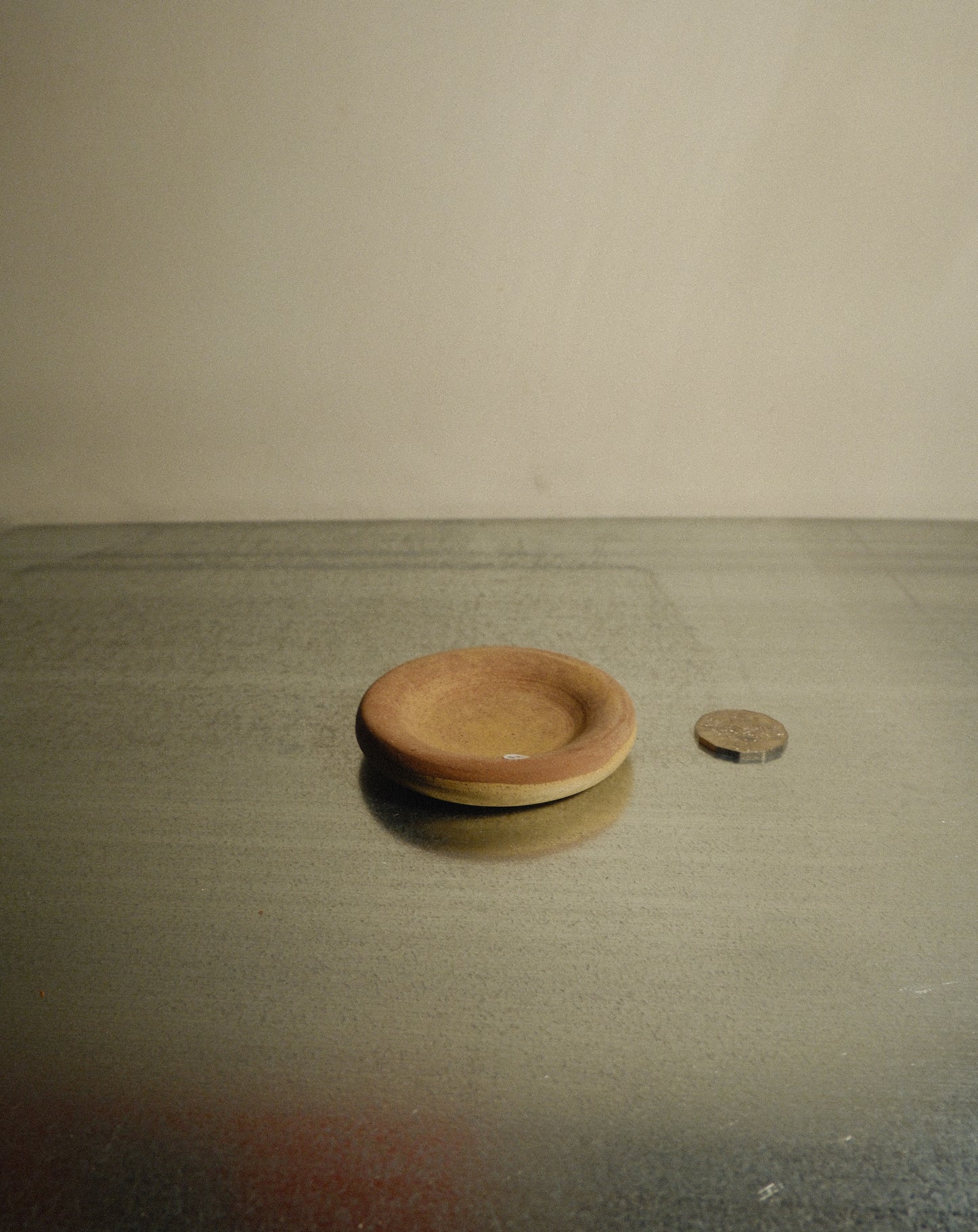 ANTIQUE BUBBLE PLATE