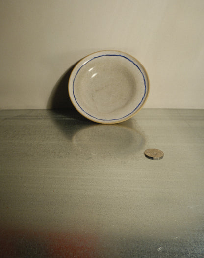 WHITE BLUE LINE PLATE