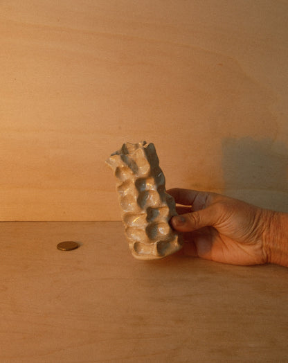 WHITE MOREL VASE 001