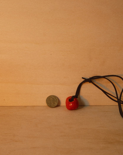 RED CHARM NECKLACE 001