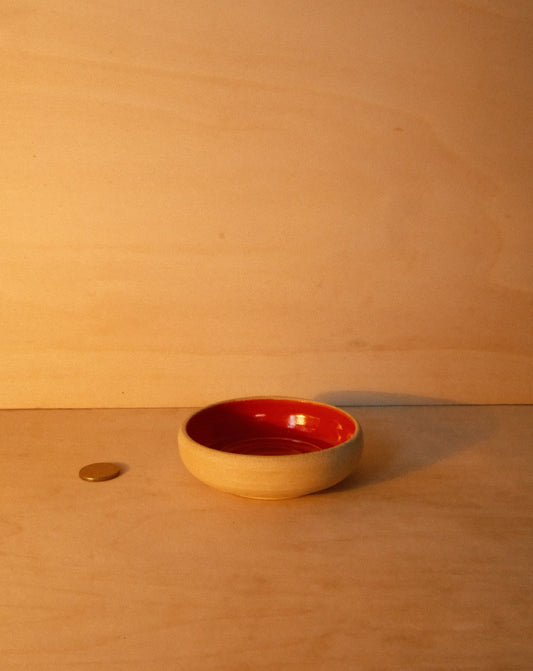 RED DISH 001