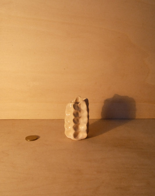 WHITE MOREL VASE 002