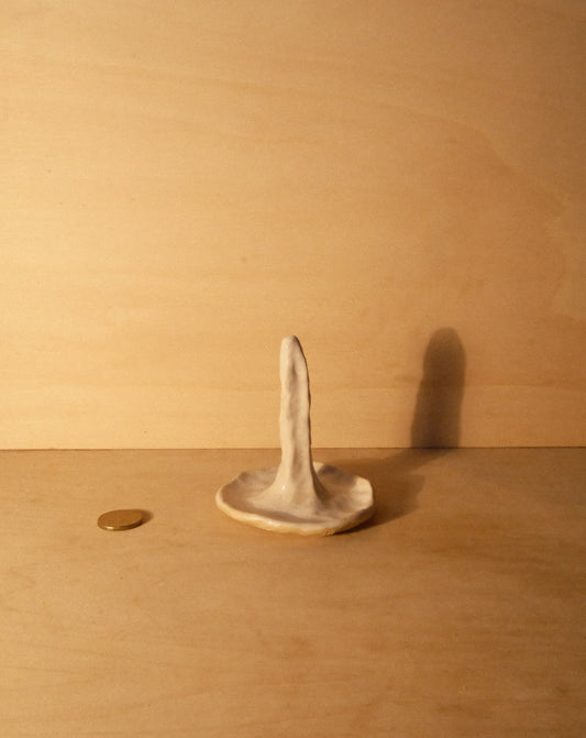WHITE SHROOM RING DISH 002