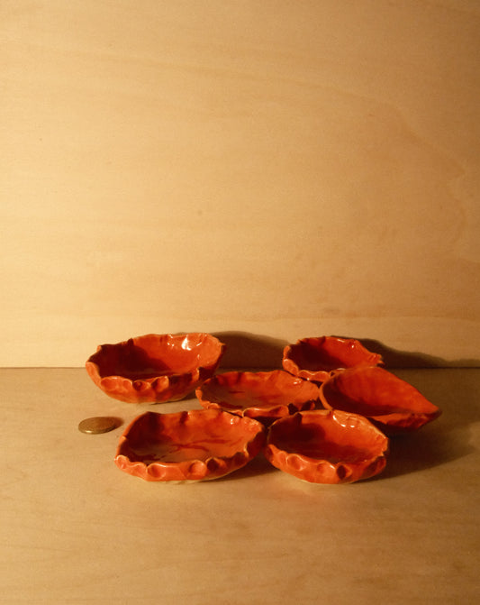 RED SHROOM DISH 002